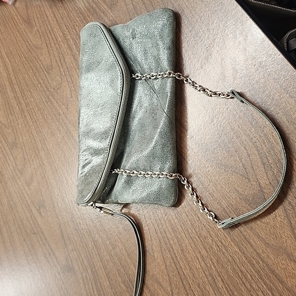 Purse - Picture 1 of 3